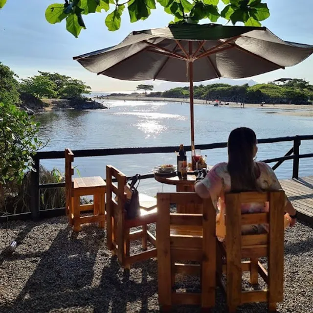 Laguna Itaipu Bar e Restaurante