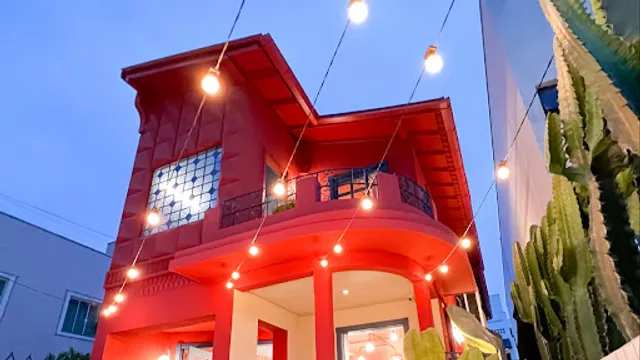 Sponge Cake Boutique