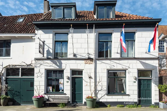 Bed & Breakfast De Stadsboerderij