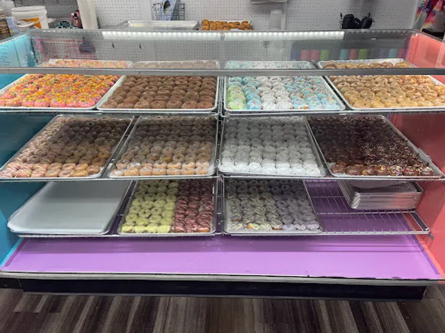 Baker's Dozen Donuts