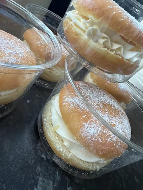 The Ginger Fox Bakery