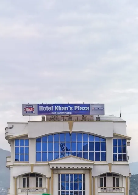 Hotel Khan's Plaza doda city