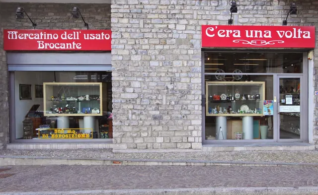 Flea market Upon A Time