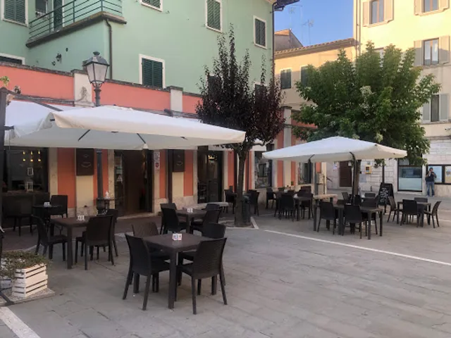 Wine Bar Caffè GASTON dei Fratelli Manieri