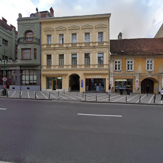 Vintage Downtown Hostel