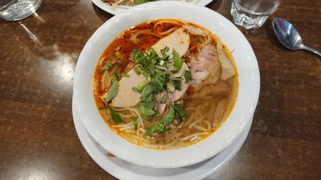 Trang Restaurant West End