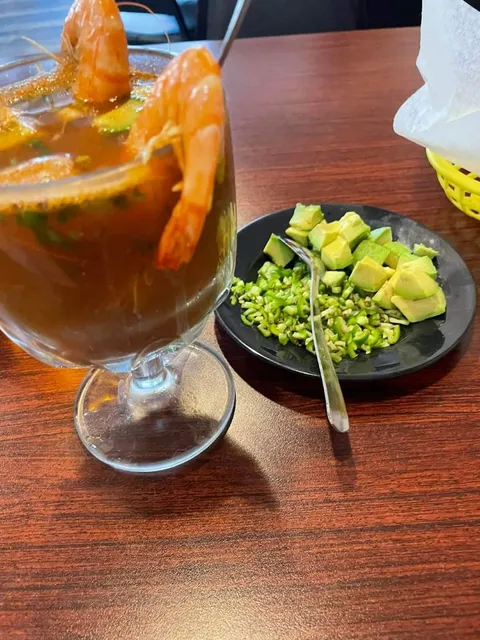 Mariscos Mi Tierra y Mas