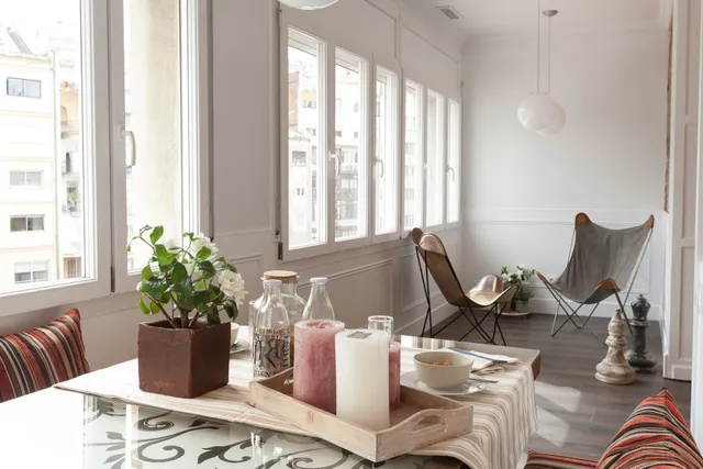 Enjoybcn Coliseum Apartments