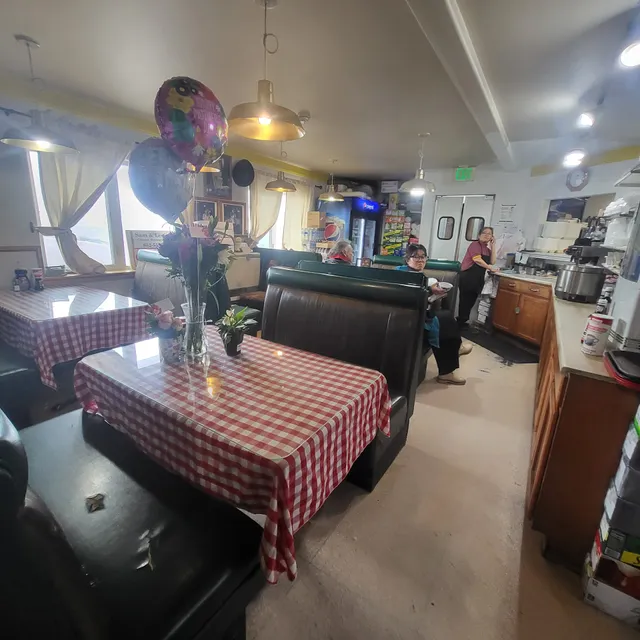 Sam & Lee's Restaurant