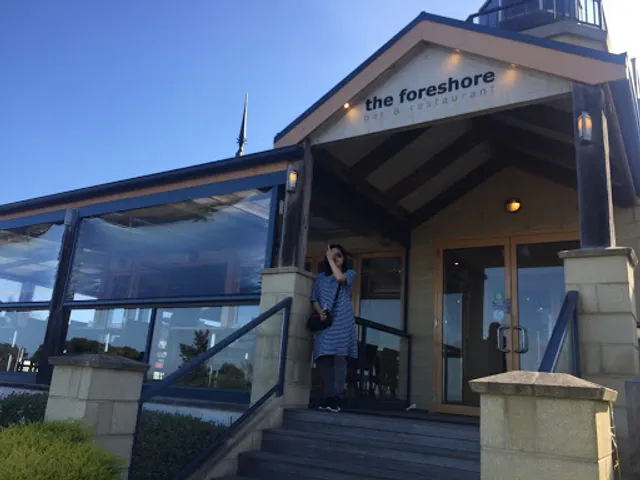 The Foreshore Bar & Restaurant