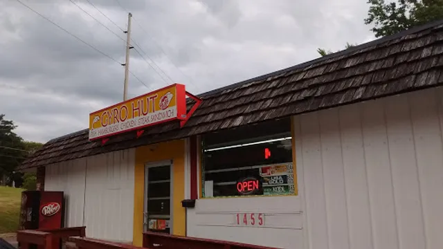 Gyro Hut and Groceries