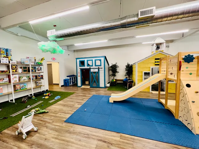 Little Bee's Playhouse