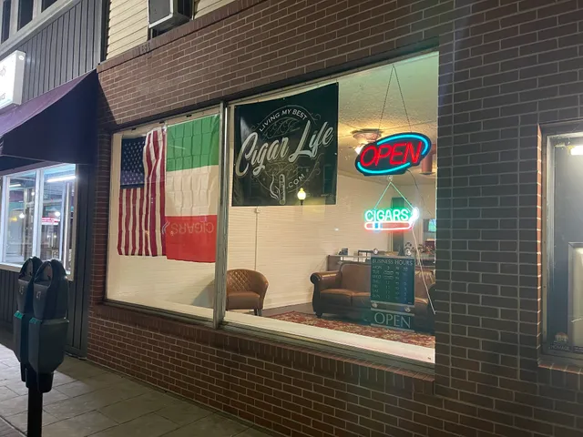 Living My Best Cigar Life