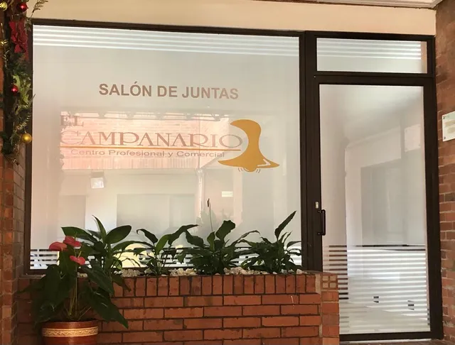 Centro Comercial El Campanario