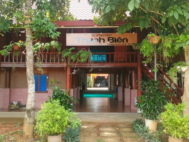 Homestay Long Cốc