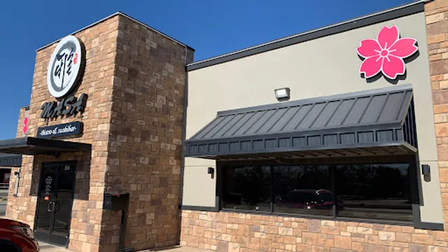 Masa Bistro & Sushi Bar