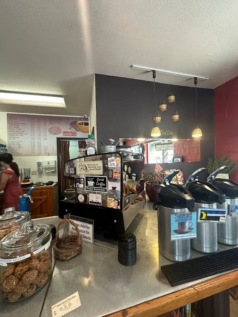 Riviera Common Grounds Coffee