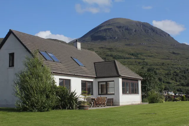 Ben View Holiday Cottage