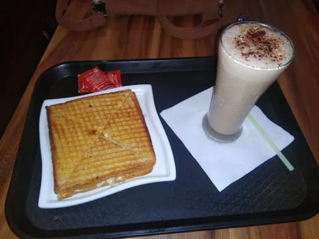 Chai-Wood (Maa Kasam Filmy Hai)