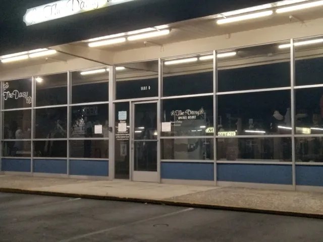 The Daisy Store - Upscale Resale Nonprofit