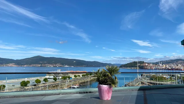 Centro Comercial A Laxe