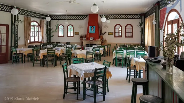 Cafe - restaurant Krystallenia