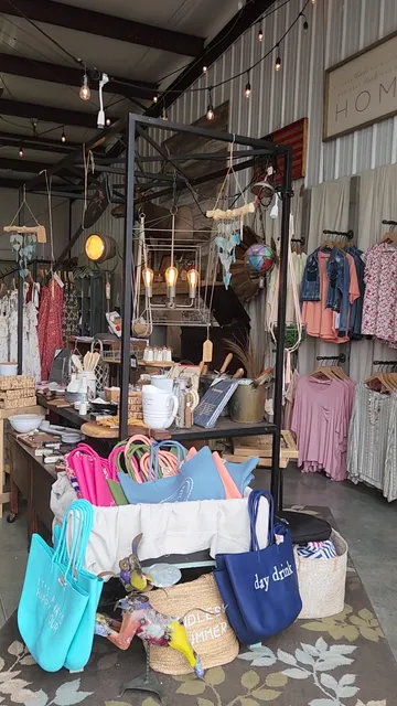 Lake & Land Trading Company