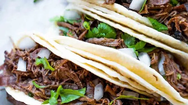 Barbacoa, Birria y Consome El Cokys