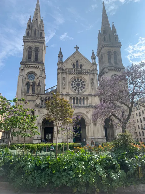 Square des Moines de Tibhirine