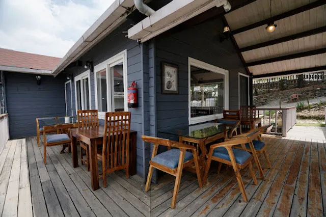 Cafe De Mukteshwar - Best Cafe in Mukteshwar for Perfect Brew, Brunch & Views