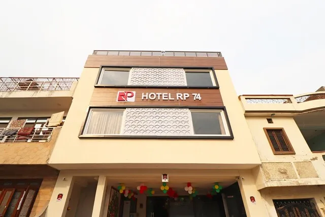 OYO Hotel Rp 74