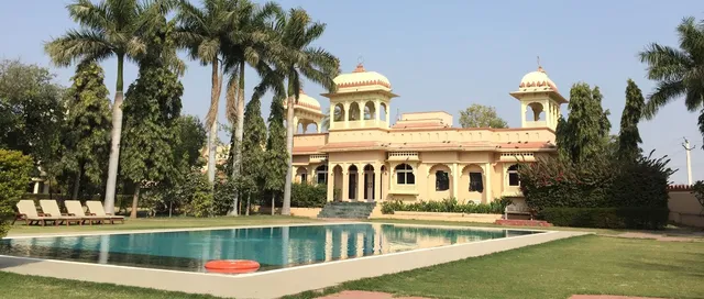 OYO 6684 Hotel Park Sangam