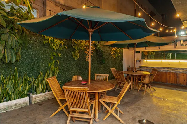 Giardino Cafe, Tangerang