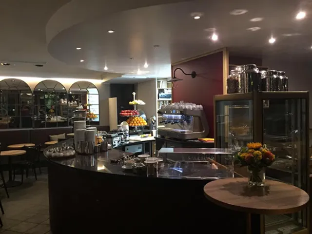 Kaffee Dinzler am Esbaum