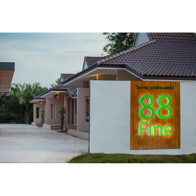 88 Fine Hotel