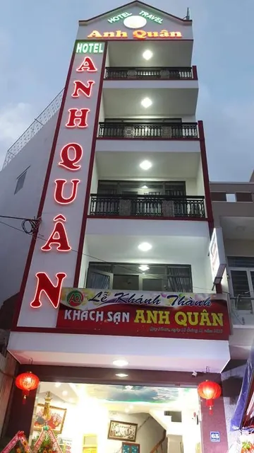 Khách sạn Anh Quân