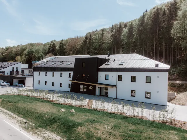 GreenLeaf Boutique Hotel