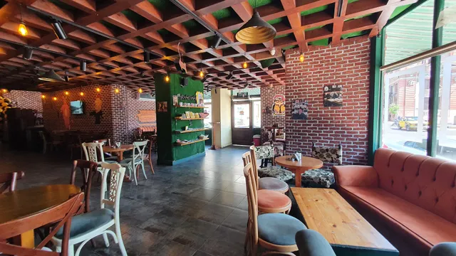 Central Perk Cafe, Alexandria