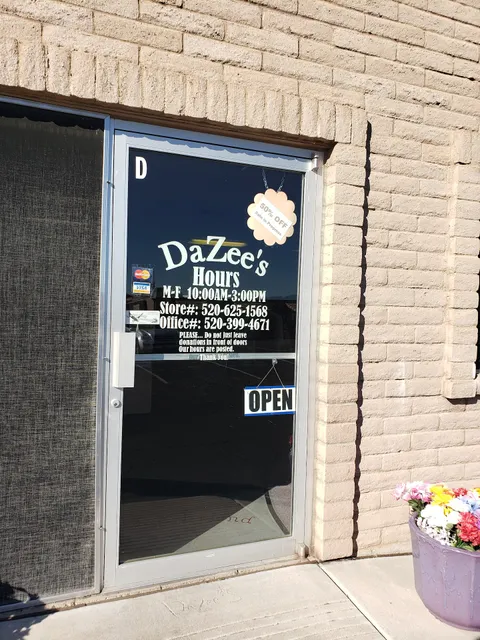 DaZee’s Resale Boutique