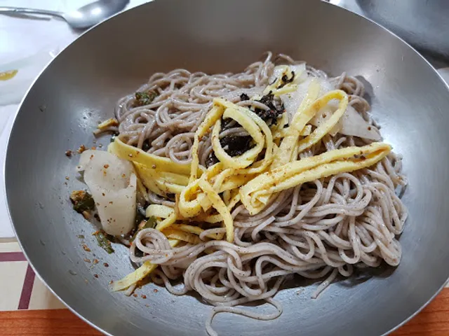 평창 옛날공이메밀국수