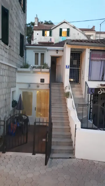 The Garden Rooms & Suites, Split