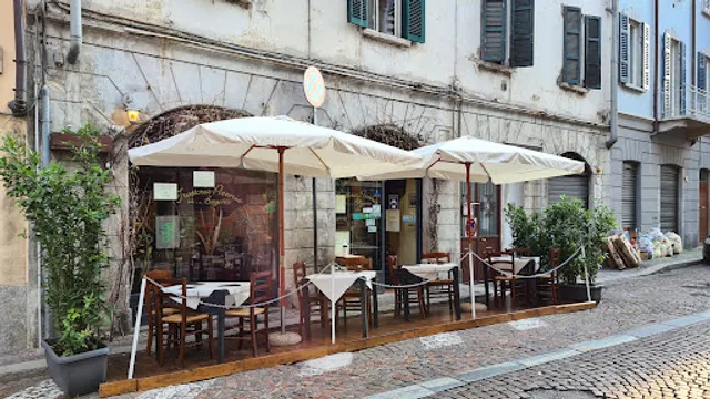 Trattoria Pizzeria in Borgovico