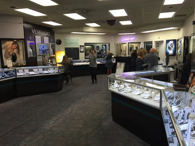 Solomons Jewelers