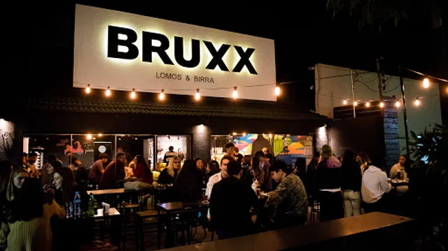 BRUXX – ʟᴏᴍᴏꜱ & ʙɪʀʀᴀ [Sede Recta]