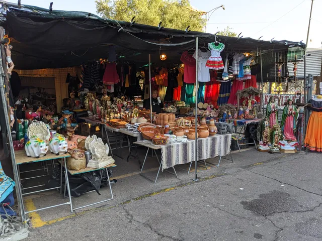 Phoenix Park 'n Swap