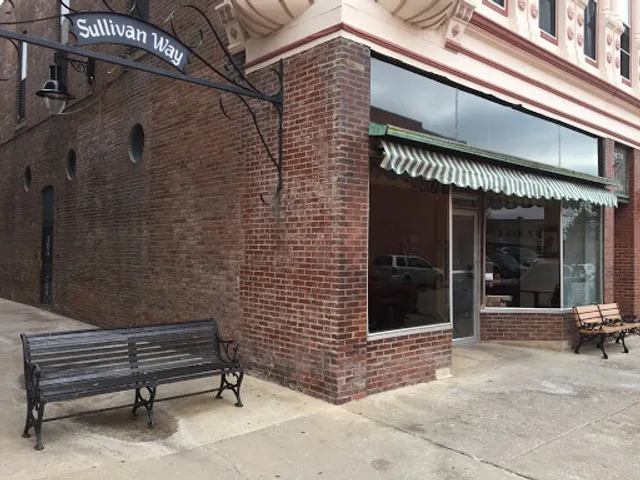 Sullivan Taylor Uptown