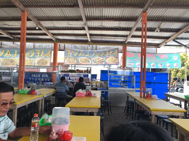 Rumah Makan Mega Laut
