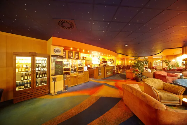 Cosmopolitan Bobycentrum