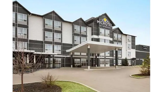 Microtel Inn & Suites by Wyndham Bonnyville