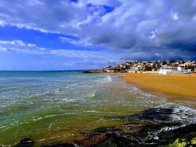 Spiaggia di Cava d'Aliga